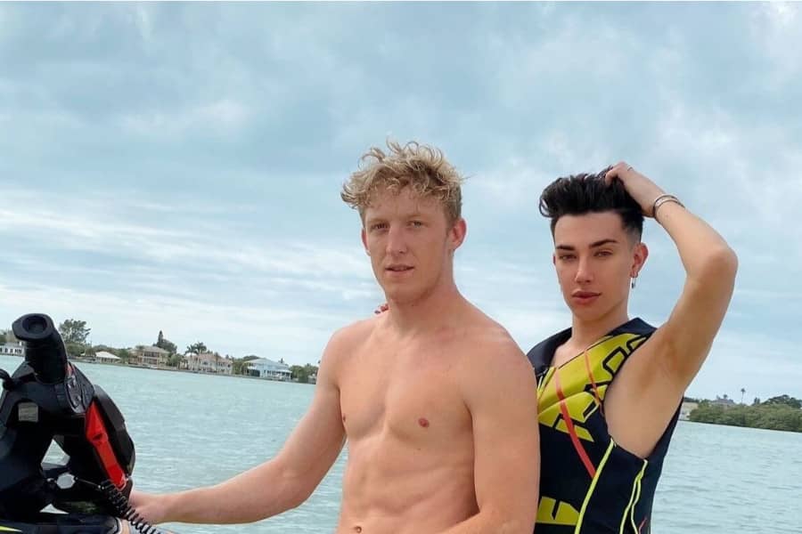 Fortnite Pro Tfue Called Out For Secretly “having a boyfriend”