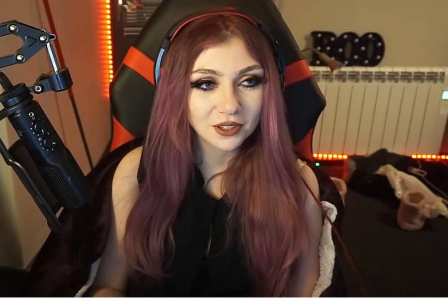 girl banned from twitch runescape