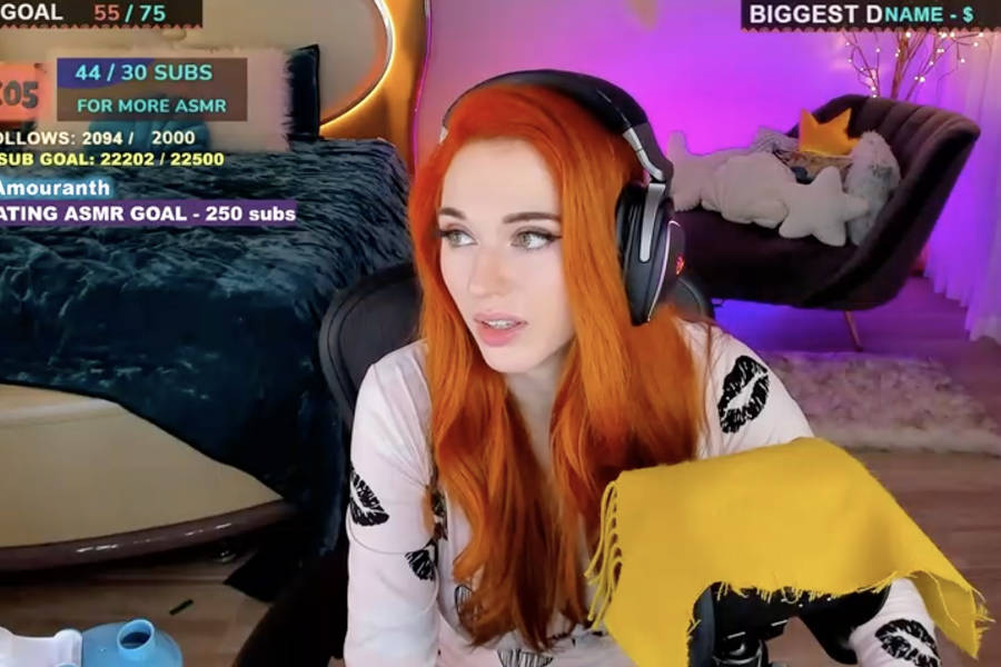 Fans amouranth only @amouranth