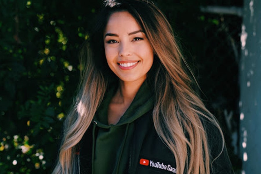 Valkyrae YouTube Gaming Contract