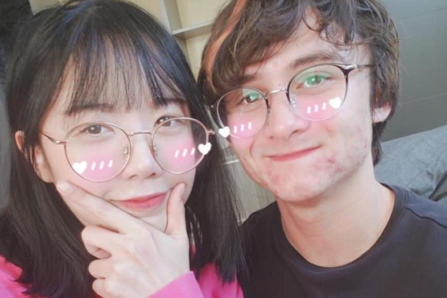Lilypichu And Michael Reeves Receive Hate